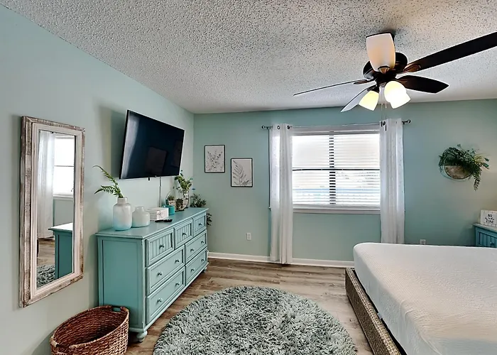 Lagoon Sun By Southern Vacation *