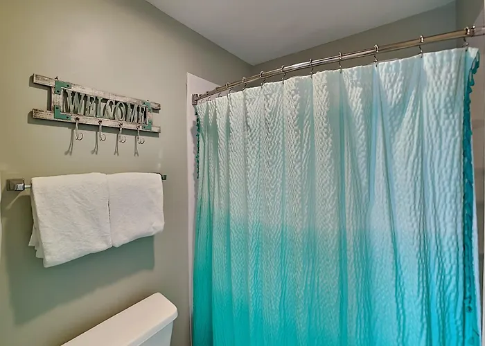 Apartment Lagoon Sun By Southern Vacation